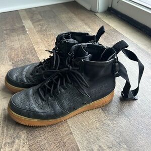 Nike Black Backpack with Adjustable Straps